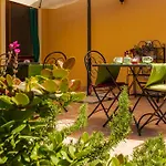 Bed and Breakfast Casa Di Nonna Peppina *